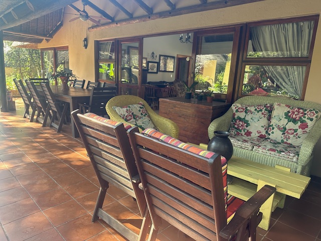 5 Bedroom Property for Sale in Lakeland North West